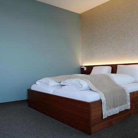 Hotel Engel Am Bahnhof Wädenswil エクステリア 写真
