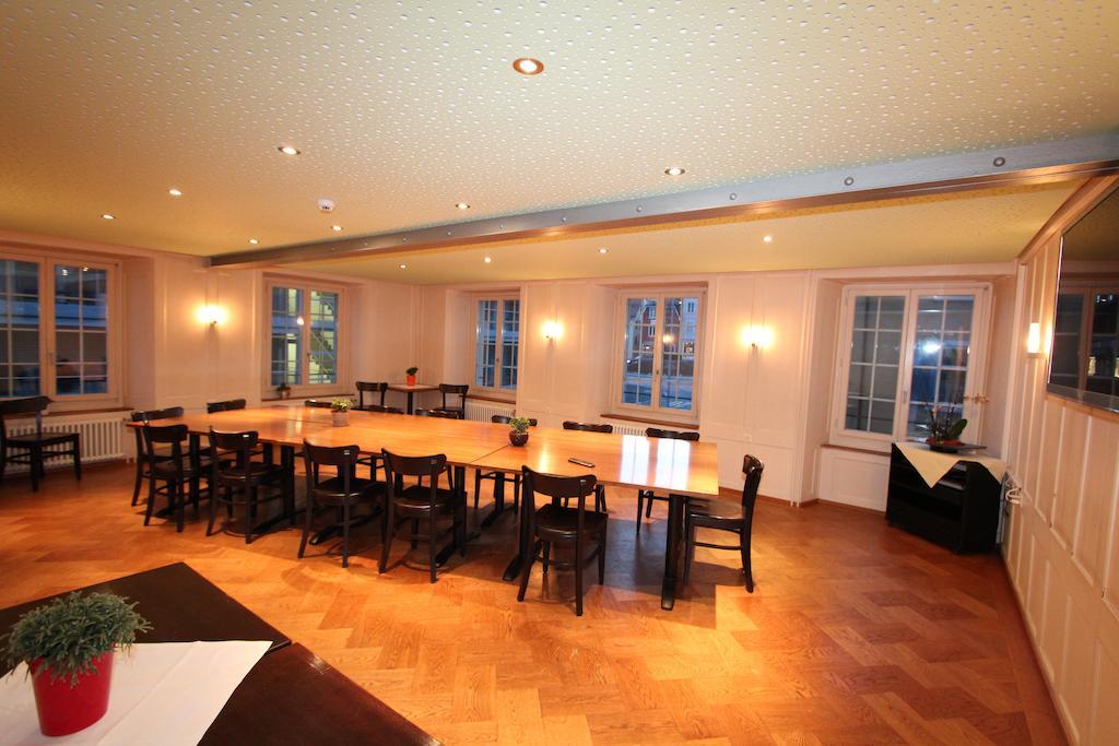 Hotel Engel Am Bahnhof Wädenswil エクステリア 写真